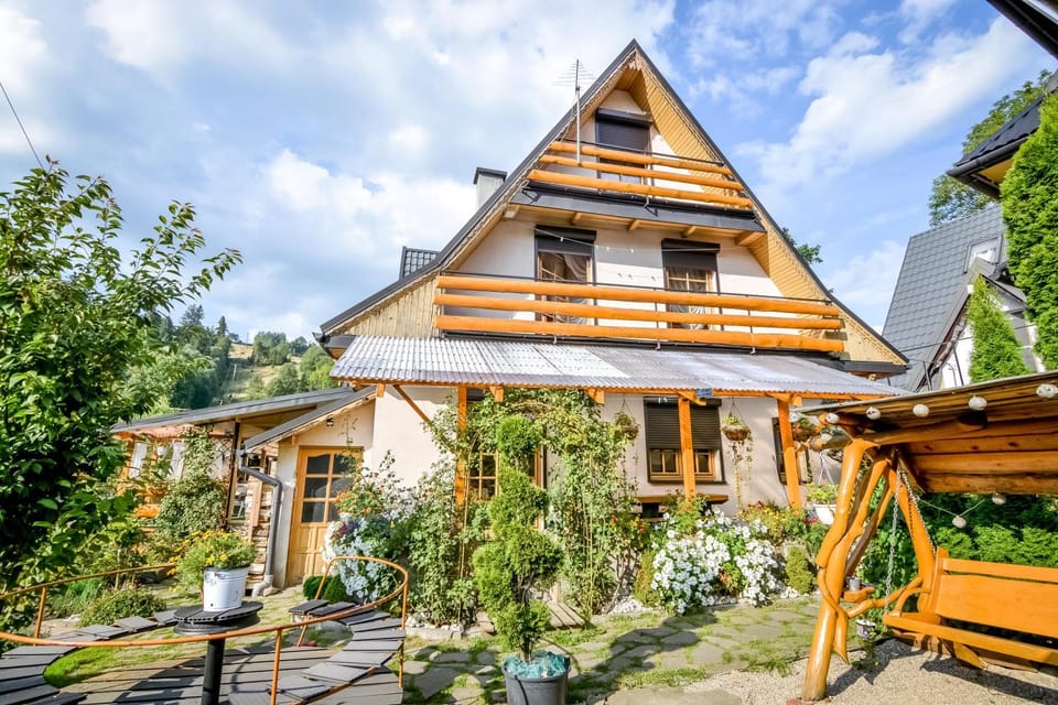 Property building, Garden view