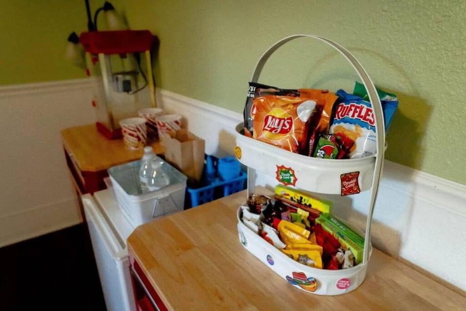 Food and drinks
