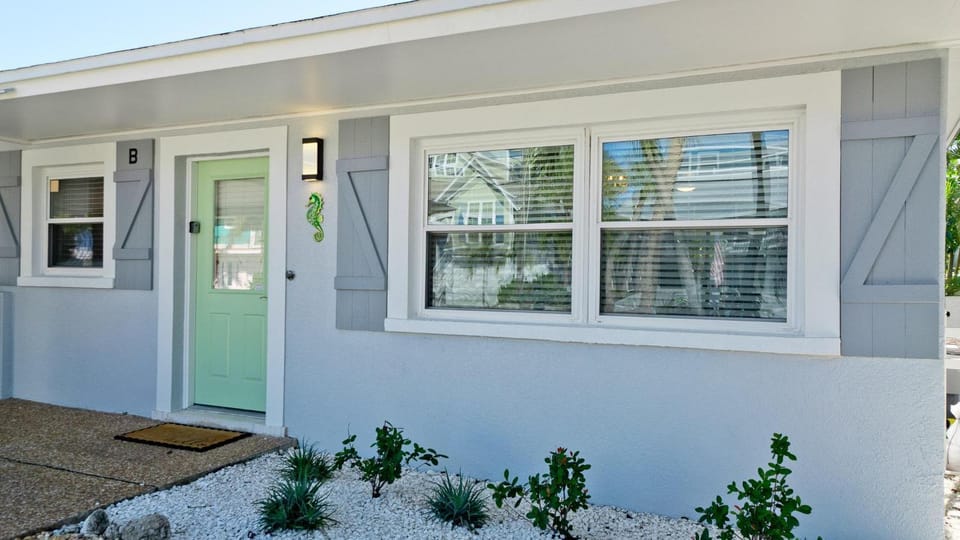 Private Pool, Pets & Beach Days Just Steps Away House in Holmes Beach