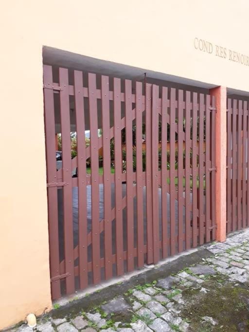 Apartamento, 5 minutos da praia Apartment in Bertioga