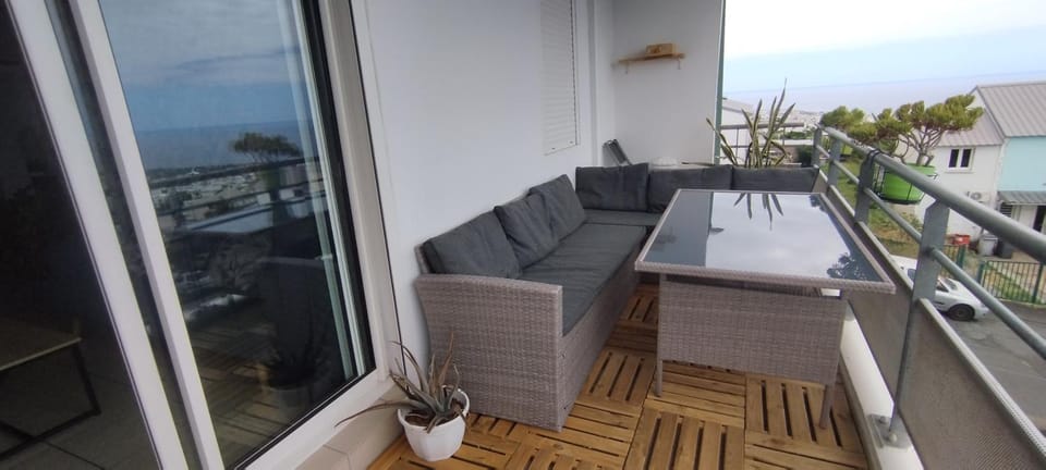 Le Papangue - T3 - vue mer - By Sister Home Apartment in Réunion