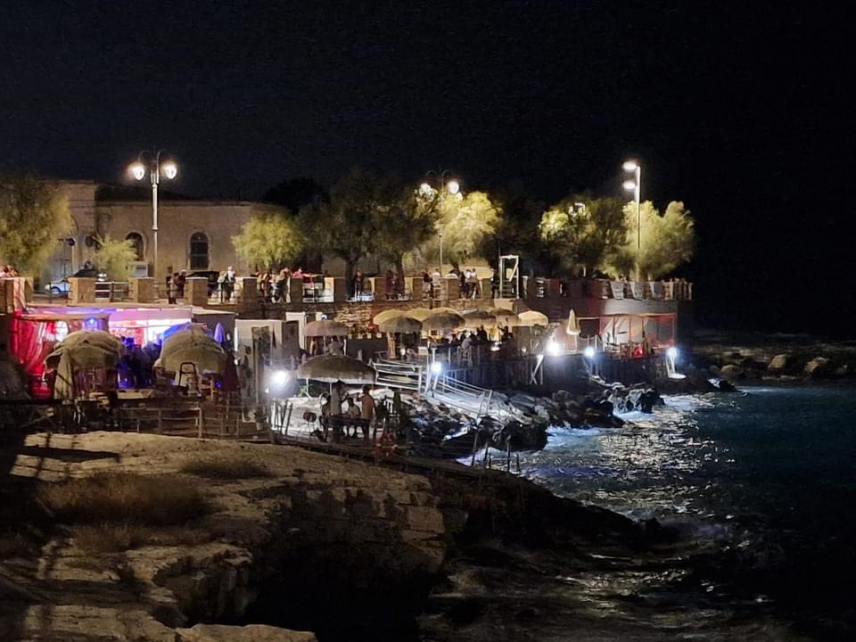 Nearby landmark, Restaurant/places to eat, Night, Natural landscape, Activities, Beach, Sea view