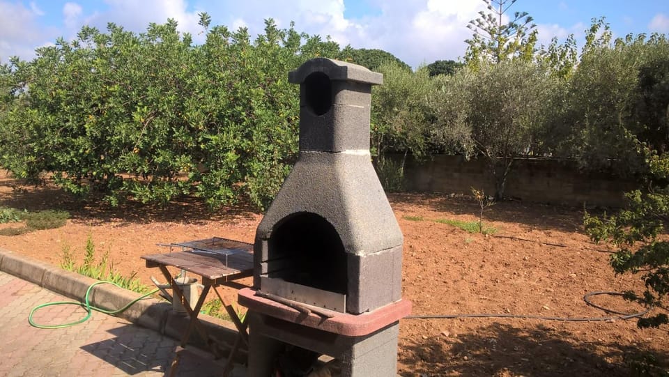 BBQ facilities, Garden