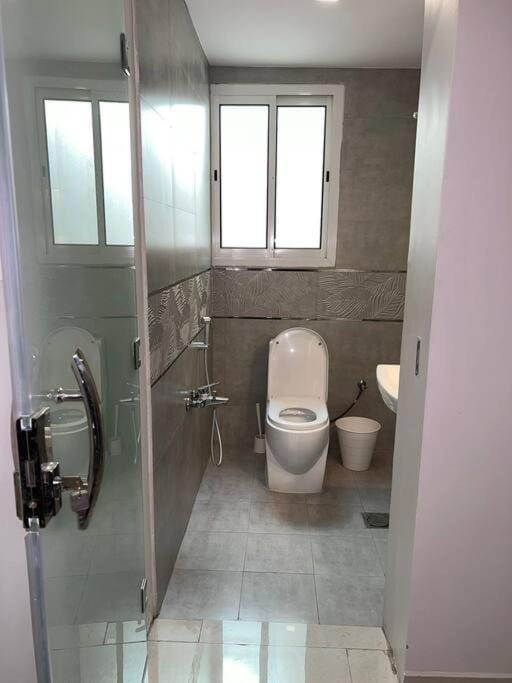 شقة عائلية غرفتين نوم وصالة ومطبخ-Family apartment with two bedrooms, a living room and a kitchen Apartment in Riyadh