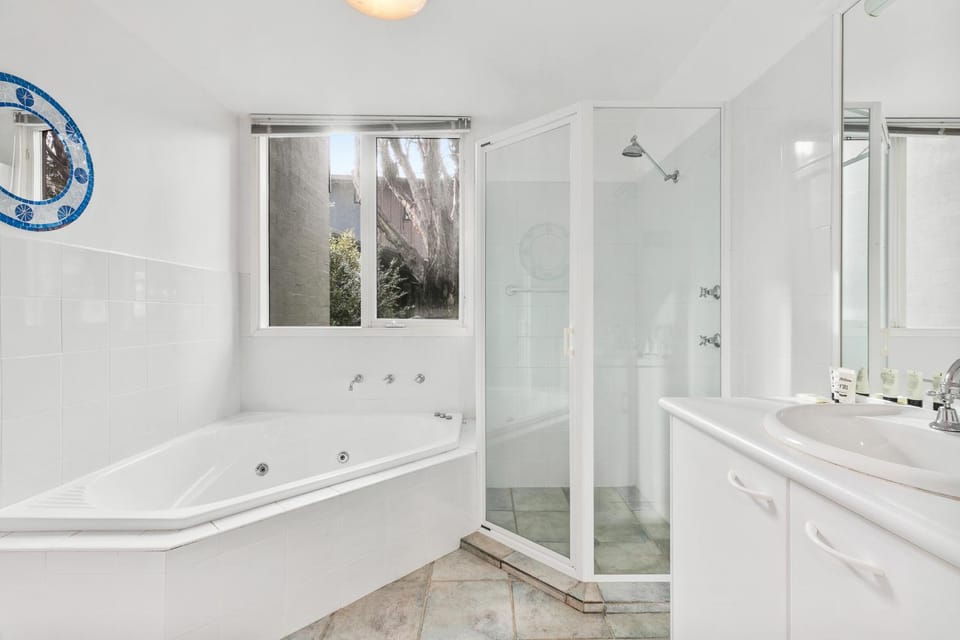 Shower, Bathroom, Bath