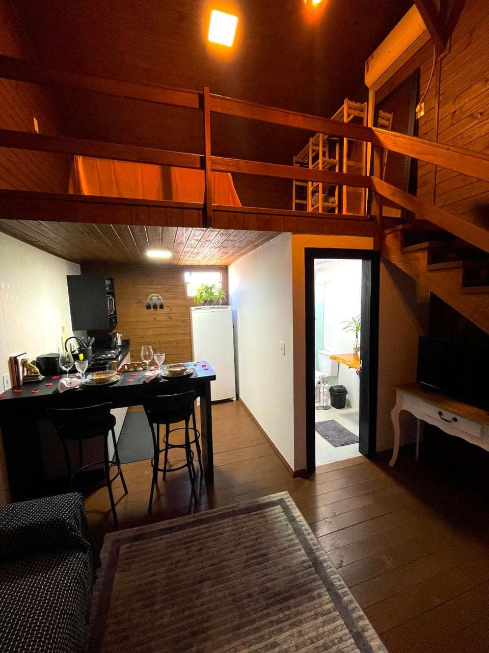 Bathroom, Kitchen or kitchenette, Bedroom