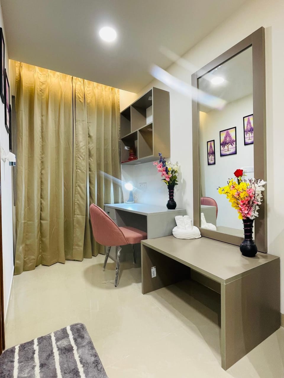 Seating area, hair dresser