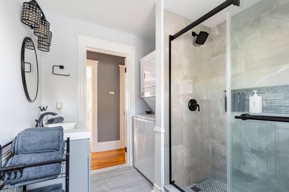 Let us help you make Salem a place to remember! Apartment in Salem