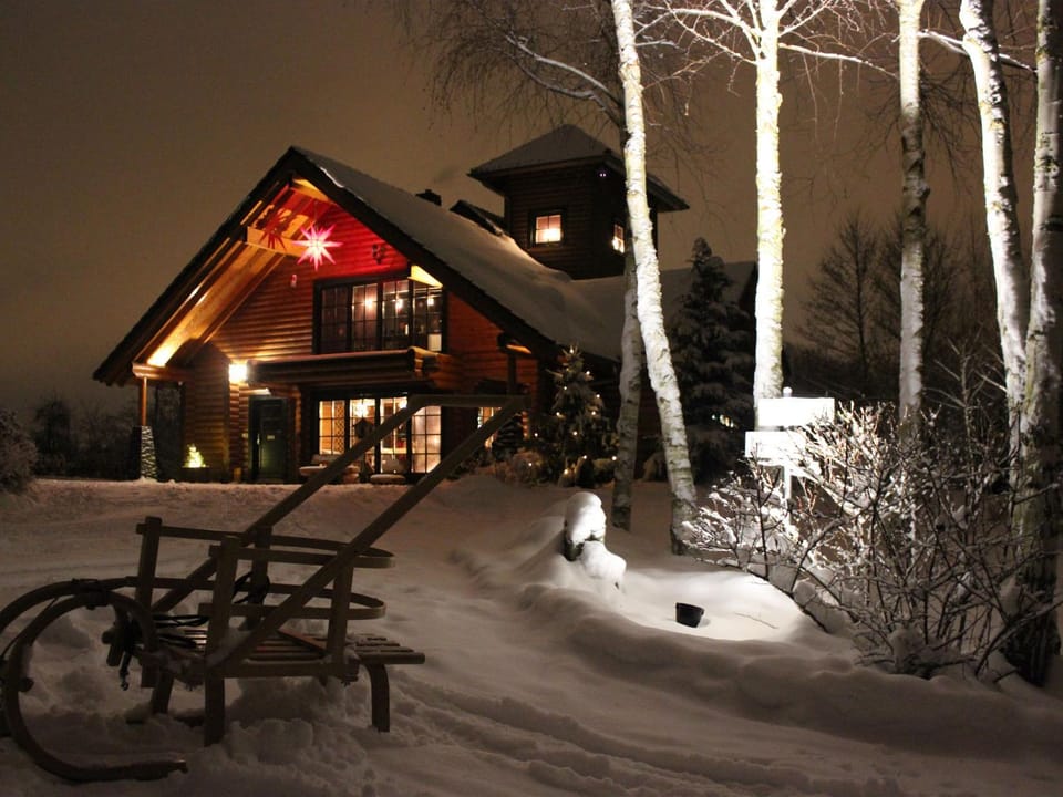 Facade/entrance, Winter, Sports