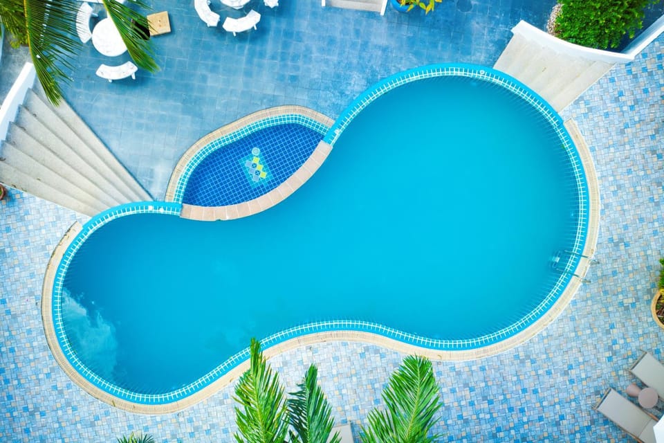 Day, View (from property/room), Balcony/Terrace, Aqua park, Pool view, Swimming pool, sunbed