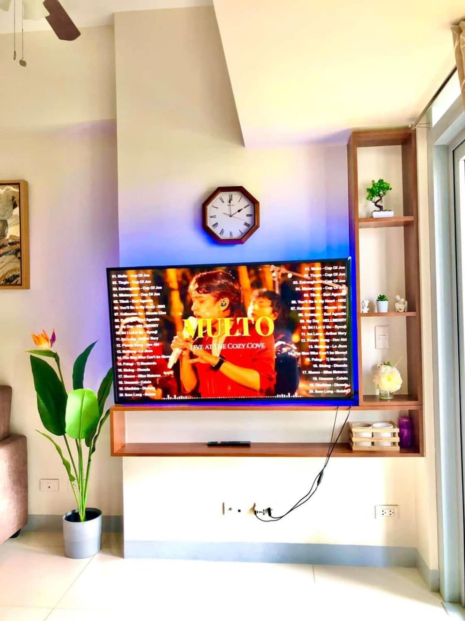 Cosy 1 Bedroom Uptown BGC with Balcony and Swimming Pool Apartment hotel in Makati