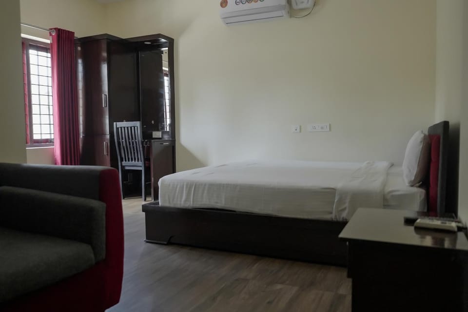 Ghala Tourist Home Hotel in Kochi