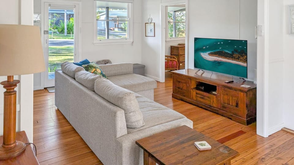 Tipperary Cottage by Experience Jervis Bay House in Huskisson