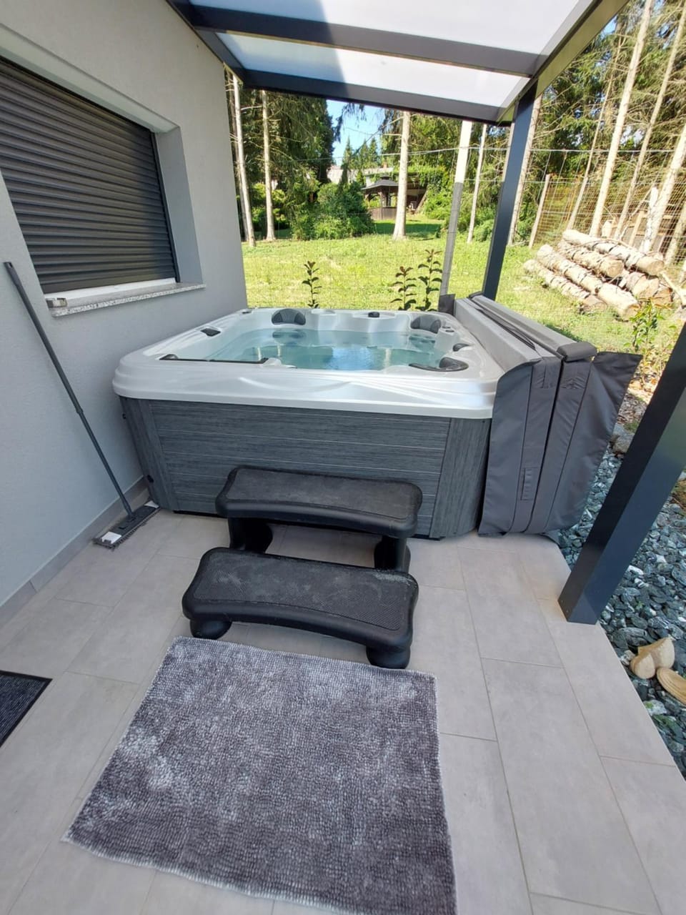 Hot Tub
