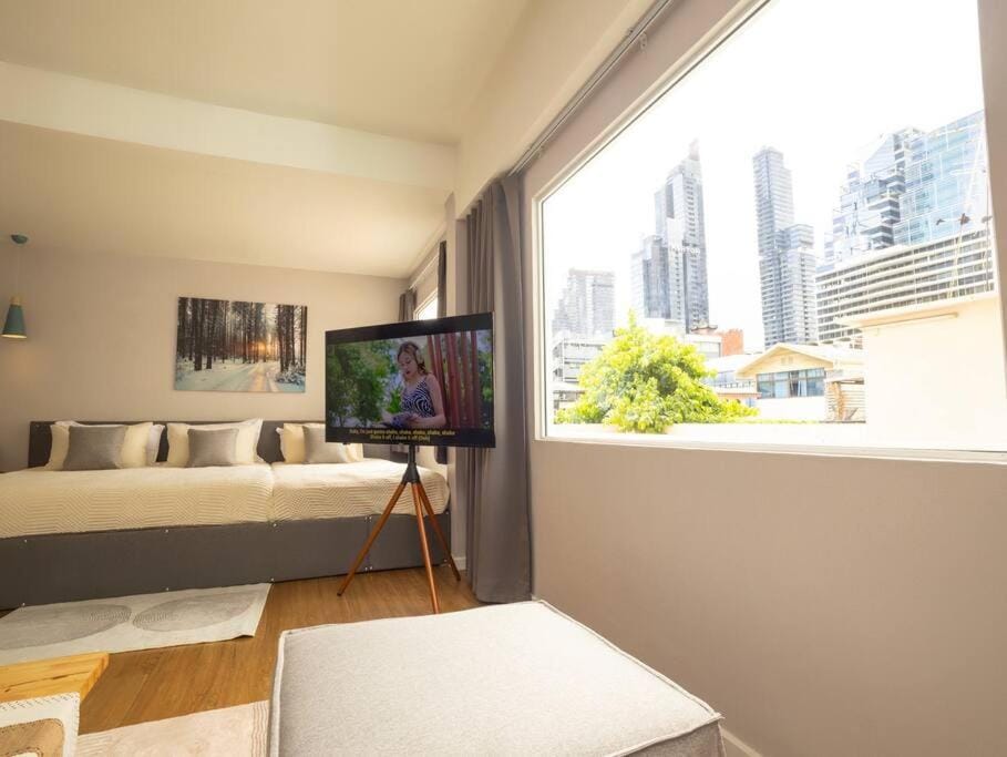 Cozy studio for 3 guests in the heart of Silom - 3B Apartment in Bangkok