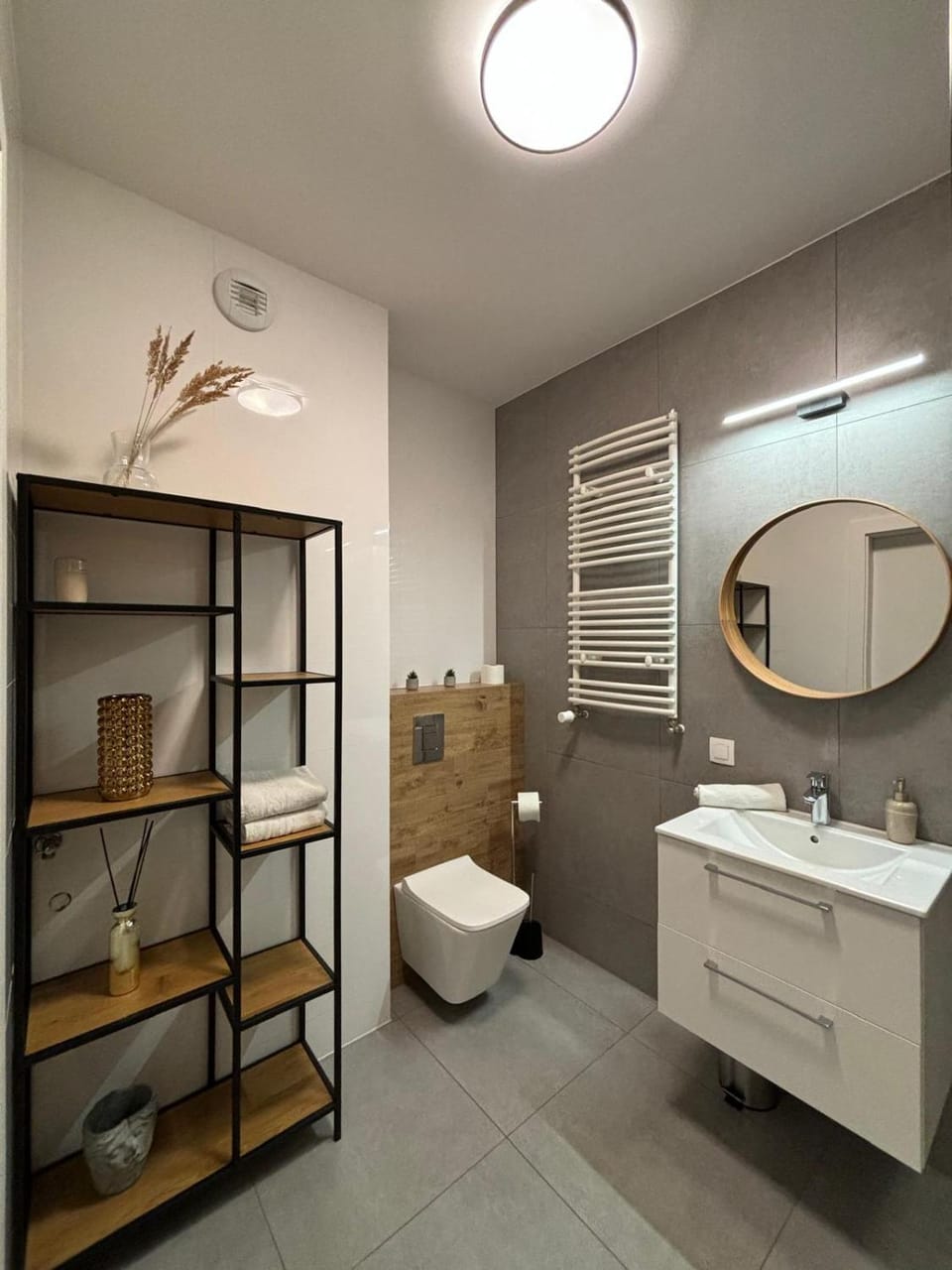 Shower, Bathroom, towels
