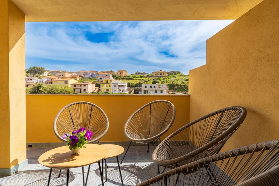 Day, View (from property/room), Balcony/Terrace, Living room