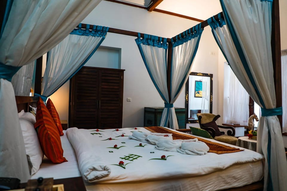 Old Lighthouse Bristow Hotel , Fort Kochi Hotel in Kochi