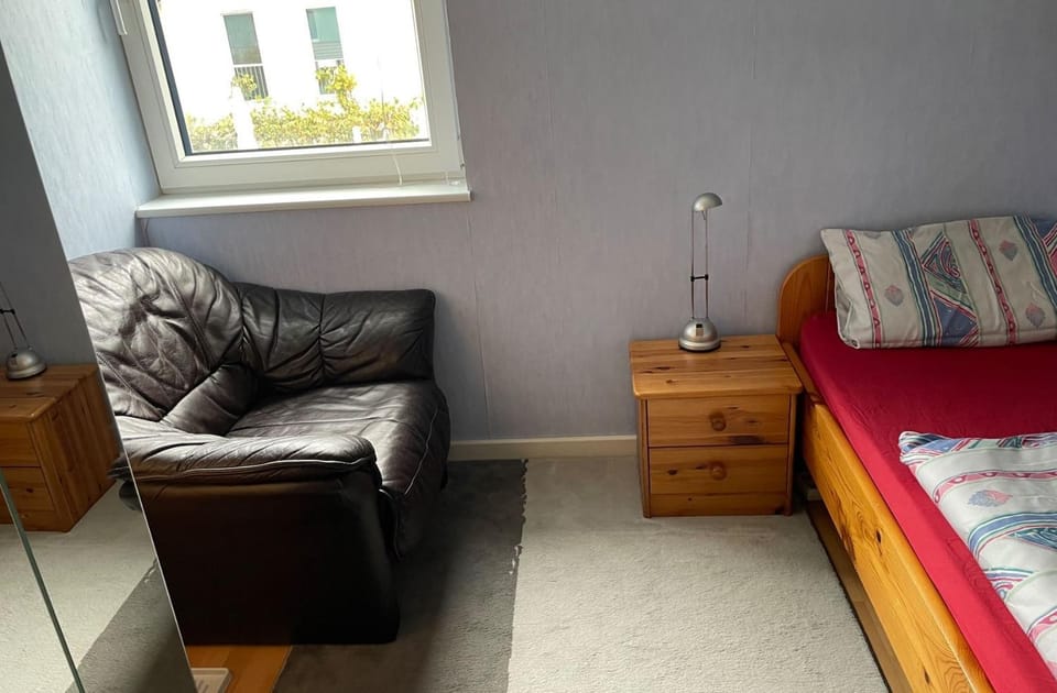 Living room, Bedroom