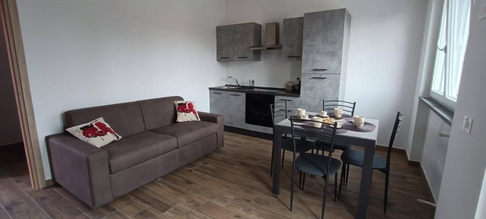 Francavilla Home Apartment in Lombardy