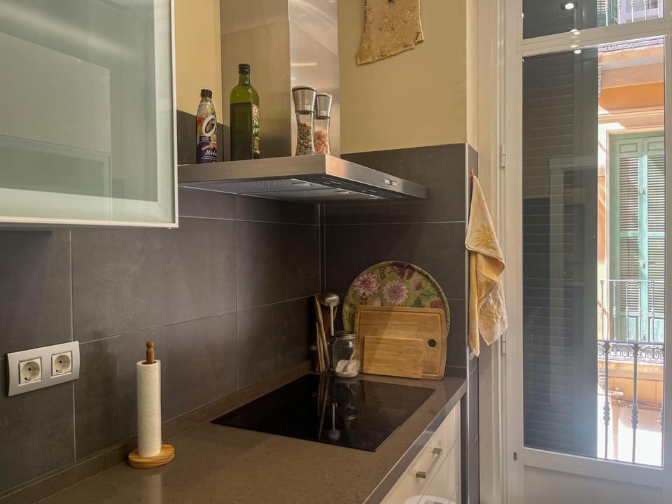Kitchen or kitchenette, stove