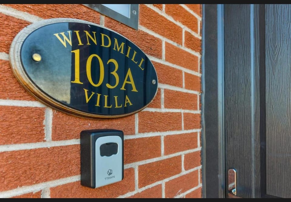 Windmill Villa Villa in Warsop