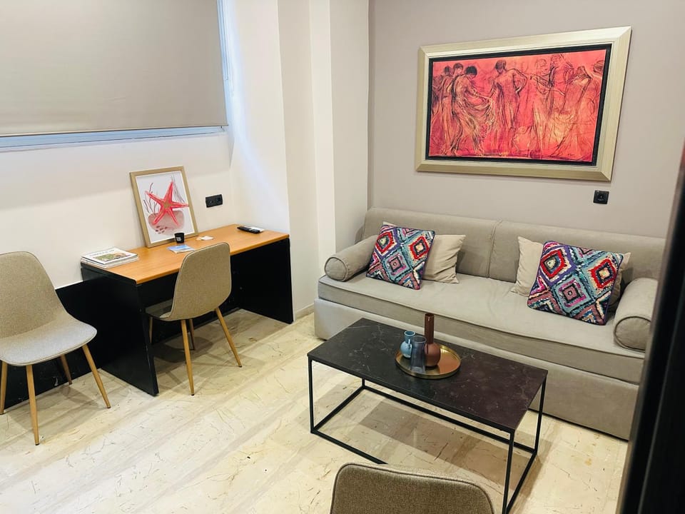 Port Brown Suite 1 Apartment in Pireas