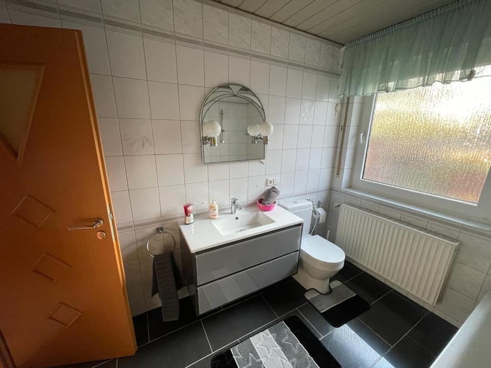 Apartment city Frankfurt Room Agancy Apartment in Frankfurt