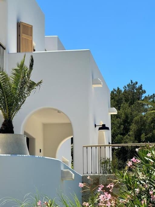 Villa Ankinára in Urla by Izmir Villa in İzmir Province