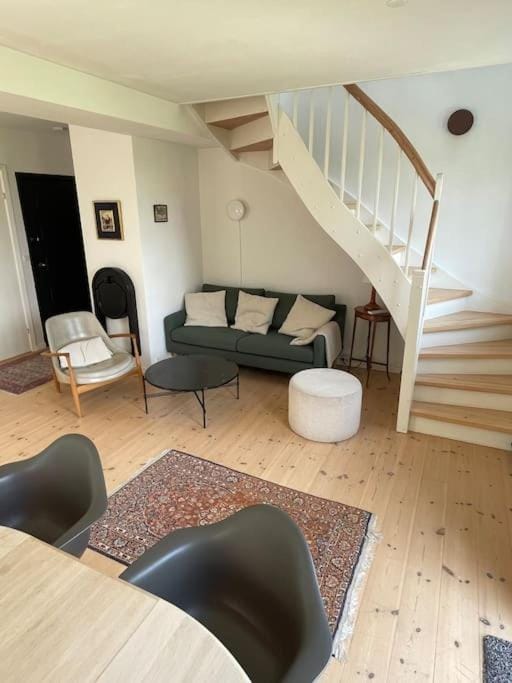 Smuk lejlighed med sundkig lige ved stranden Apartment in Zealand