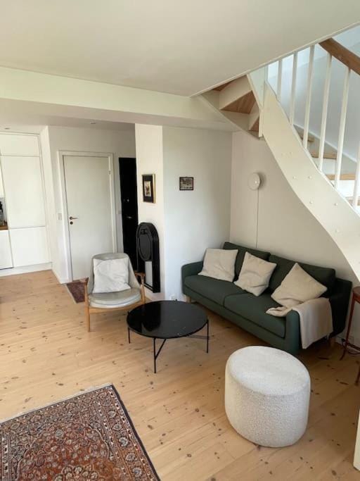 Smuk lejlighed med sundkig lige ved stranden Apartment in Zealand