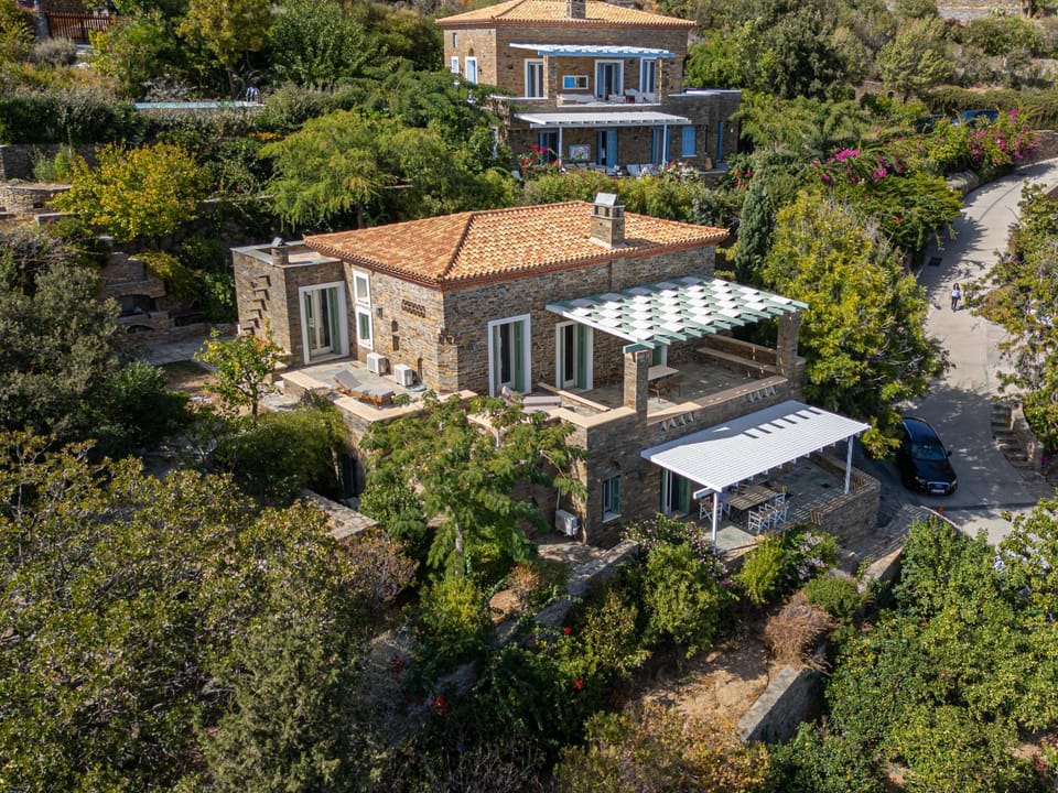 Property building, Neighbourhood, Natural landscape, Bird's eye view