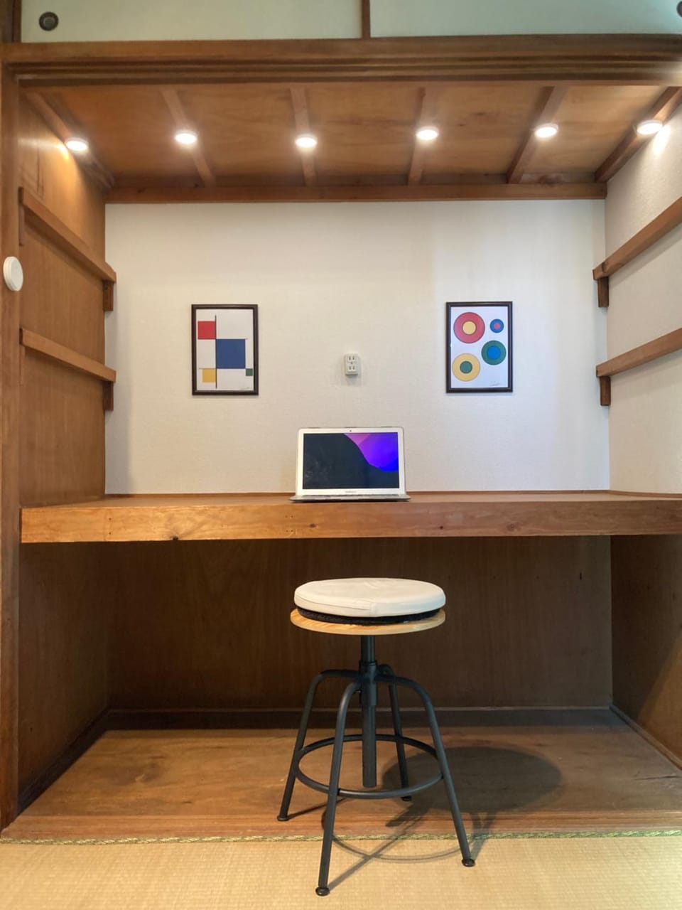 Photo of the whole room