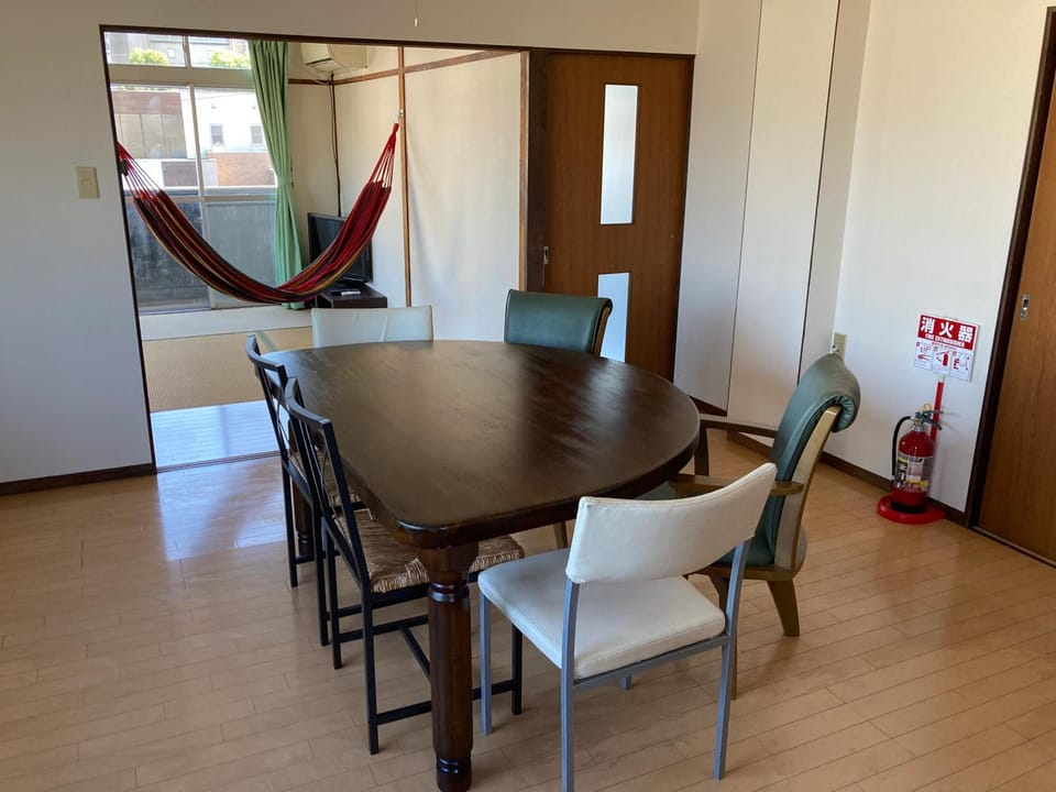 Living room, Dining area