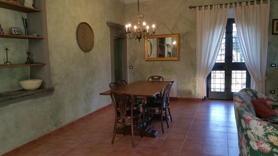 Agriturismo Ai Mandrioli Farm Stay in Emilia-Romagna