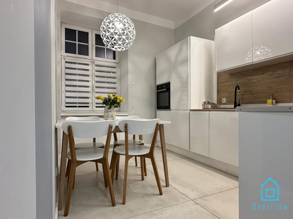 Anchor Apartment Your Docking Point in the Heart of Gdańsk Apartment in Gdansk