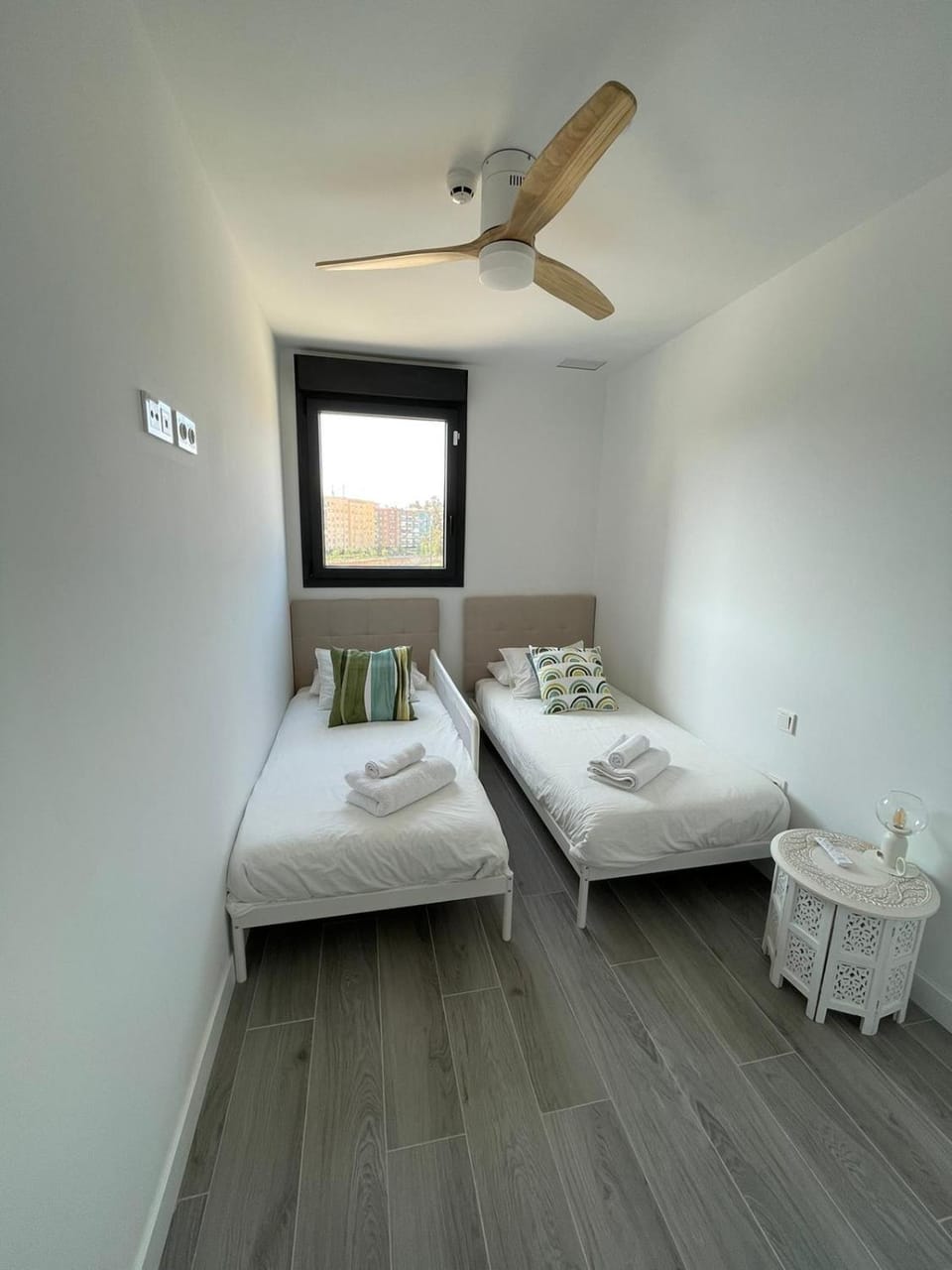 Bed, Bedroom, air conditioner