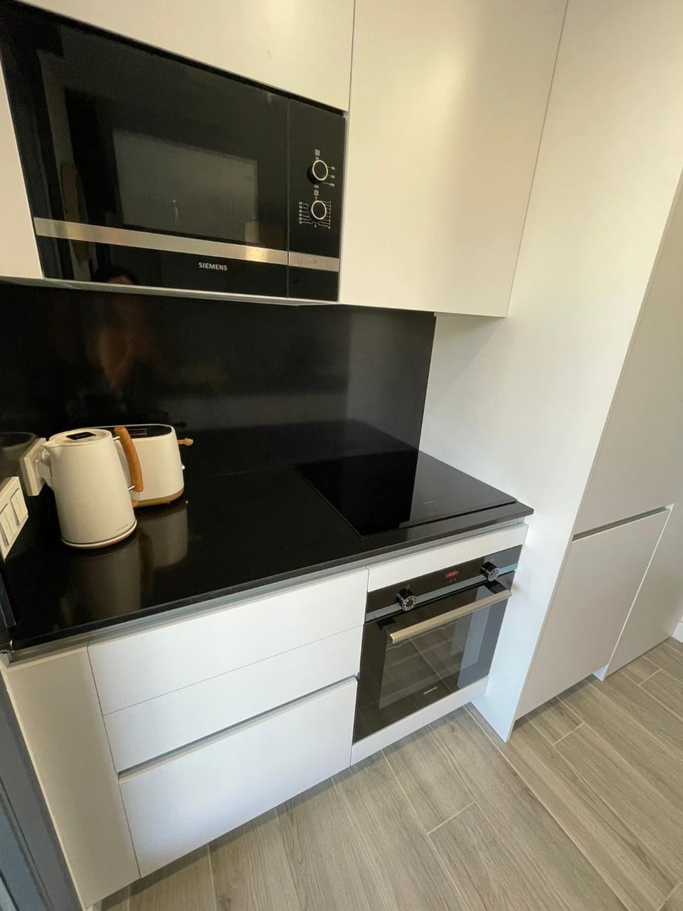 Breakfast, kitchen
