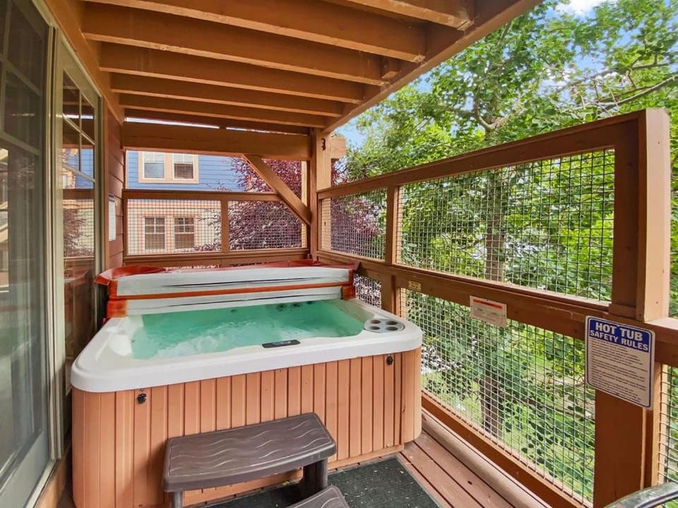 Hot Tub
