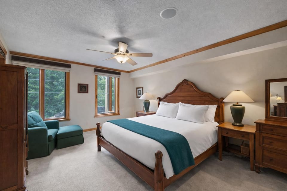 201 Town Pointe Escape! condo Apartment in Park City