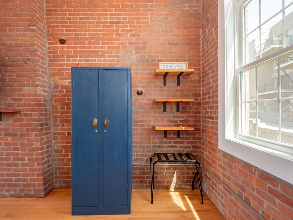 wardrobe