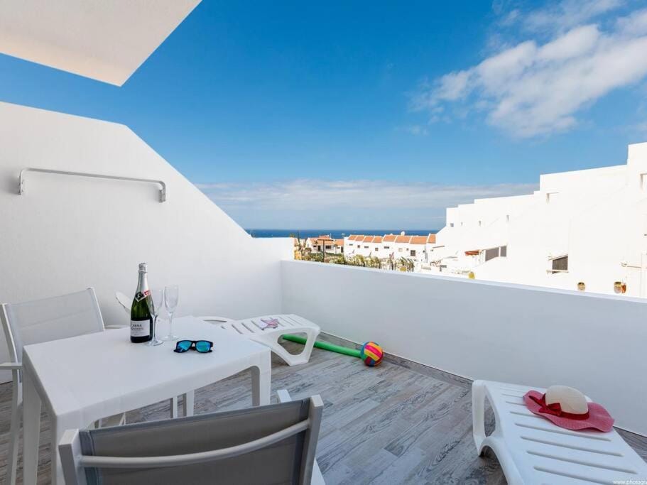 Day, View (from property/room), Balcony/Terrace