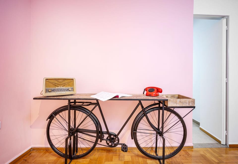 Pagrati Luxury Apartment in Athens
