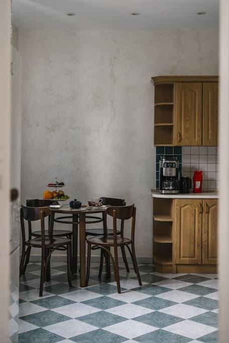 Stylowy Apartament w centrum Piecowy Zakątek Apartment in Lviv Oblast