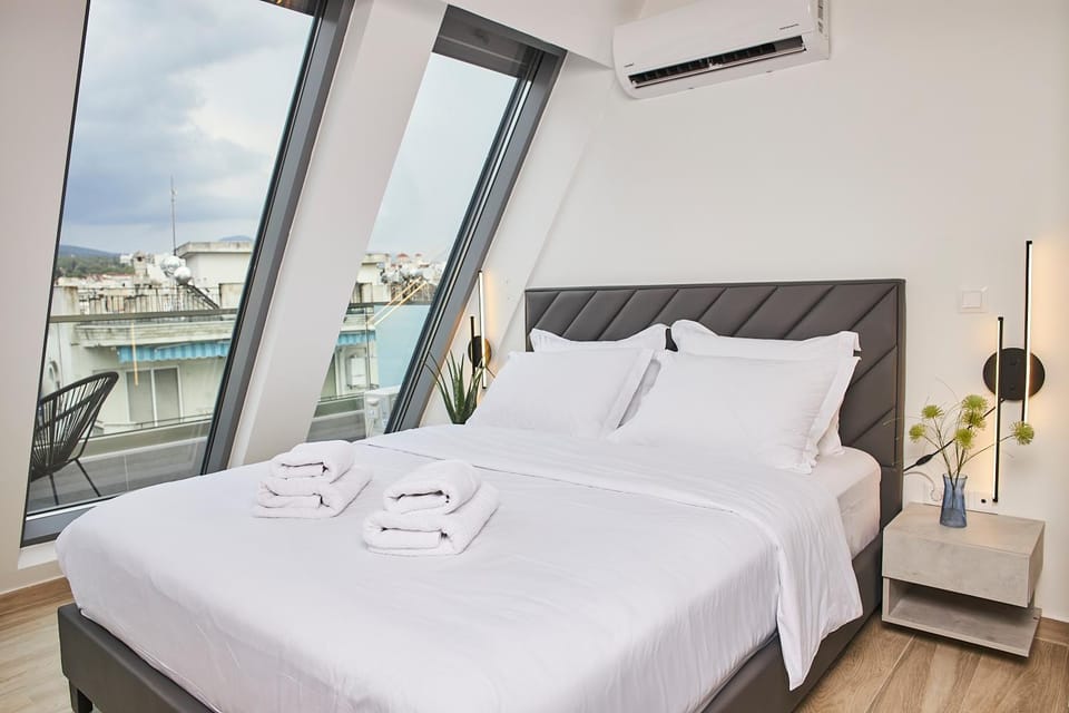 Bed, View (from property/room), Bedroom