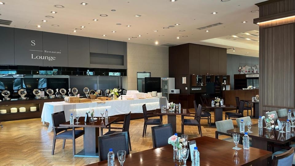 Buffet breakfast
