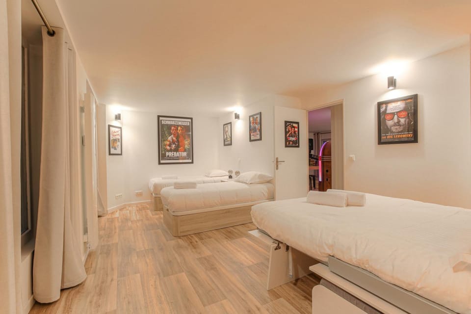 Bed, Bedroom
