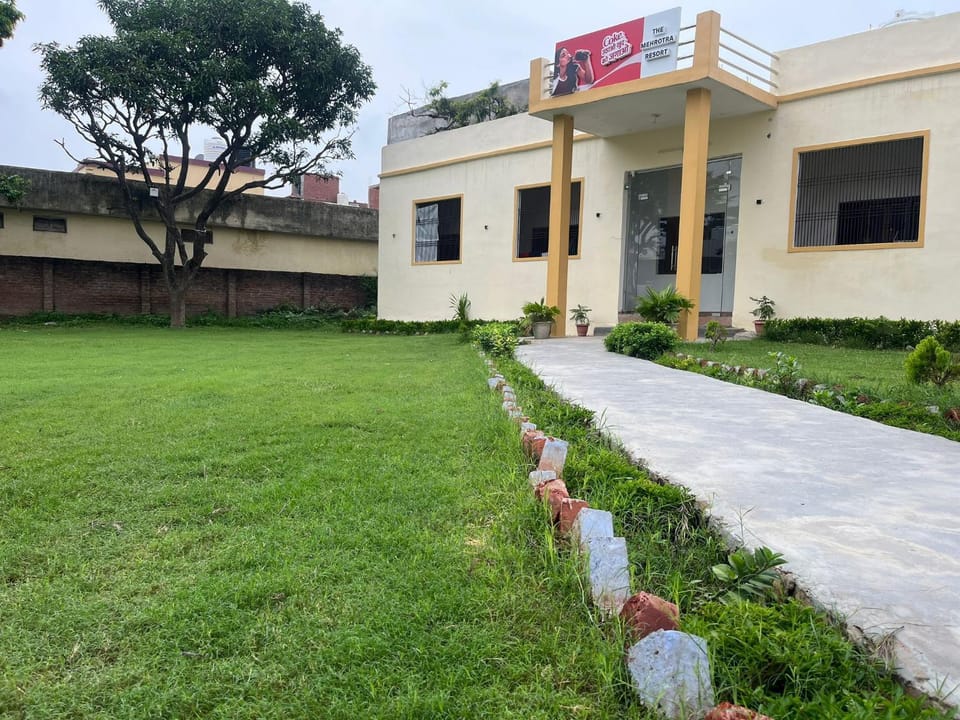 The Mehrotra Resort ,Near Ram Temple Hotel in Uttar Pradesh
