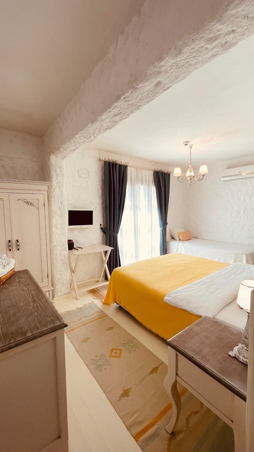 Mina Otel by Adda Alaçatı Hotel in Alaçatı