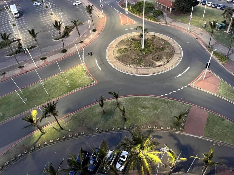 Neighbourhood, Bird's eye view, Street view